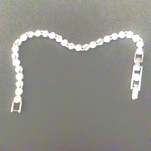SwarovskiWoman's Tennis Bracelet - Picture 1 of 3